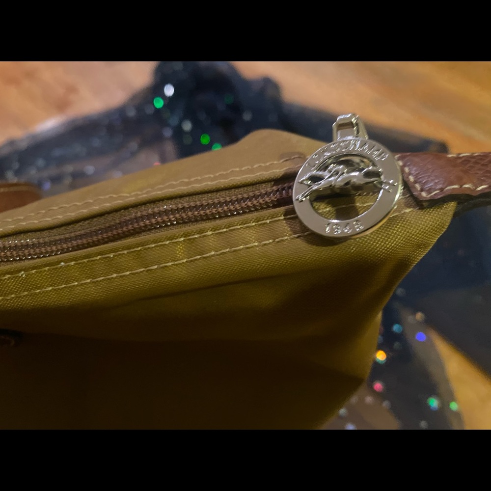 SOLD - LONGCHAMP MUSTARD GOLD GREAT WALL CITY LMTD CHINA Tote RARE LUX Lrg - Picture 10 of 16